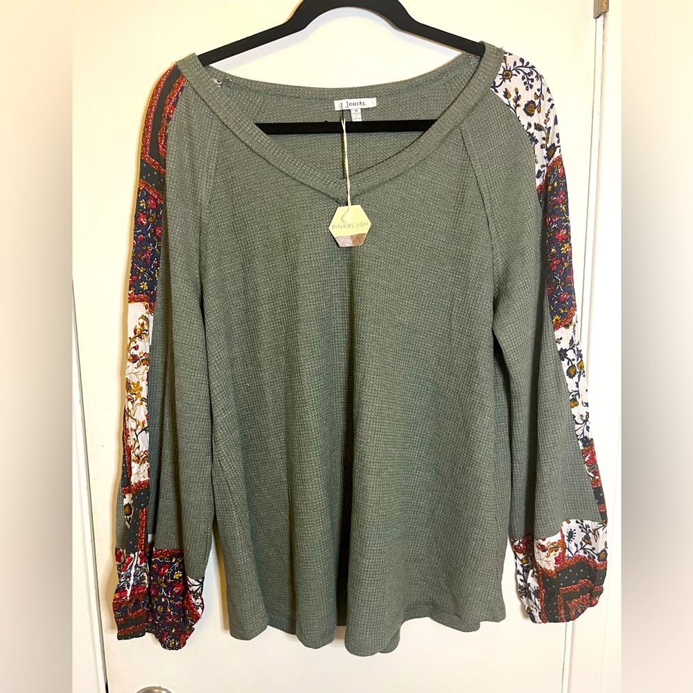 Jodifl Waffle Knit Boho Sleeved Top